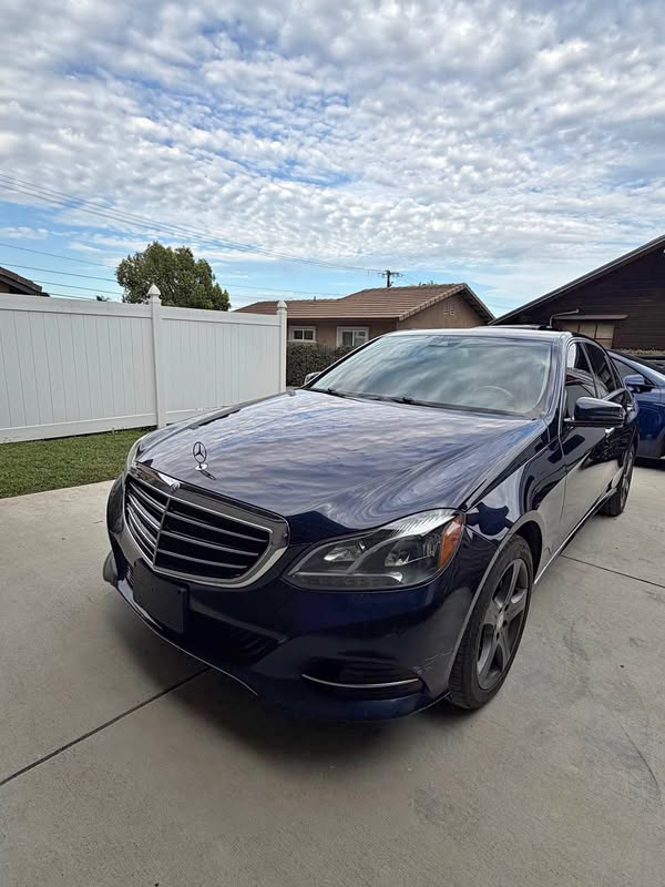 2016 Mercedes-Benz E-Class - E 250 BlueTEC 4MATIC Sedan 4D