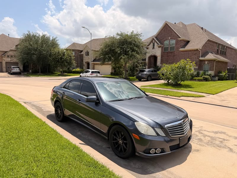 2010 Mercedes-Benz E-Class - E 350 Sedan 4D