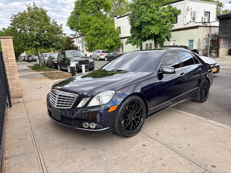 2011 Mercedes-Benz E-Class - E 350 Sedan 4D