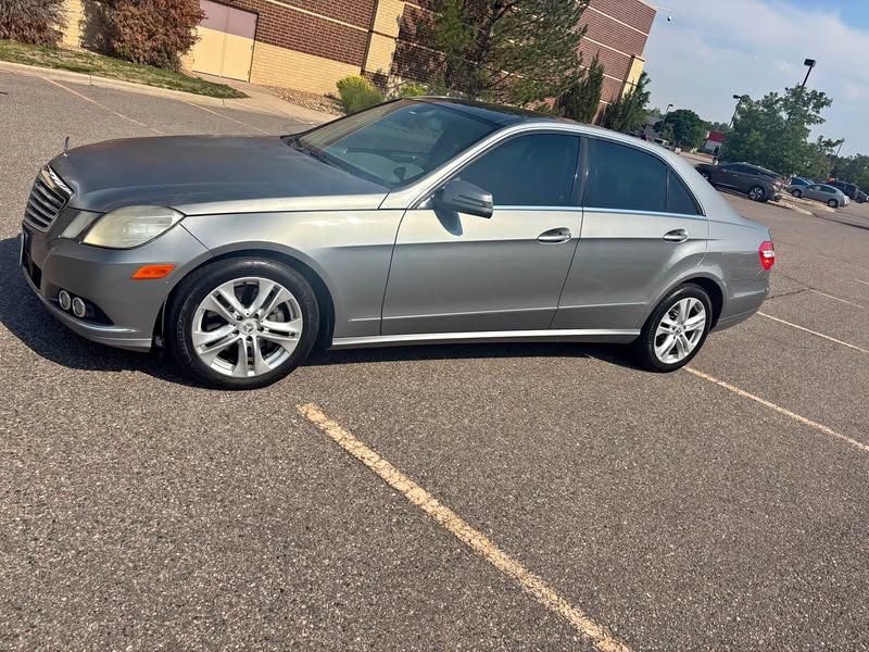 2010 Mercedes-Benz E-Class - E 350 4MATIC Sedan 4D