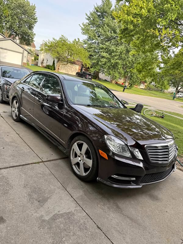 2012 Mercedes-Benz E-Class - E 350 4MATIC Sedan 4D