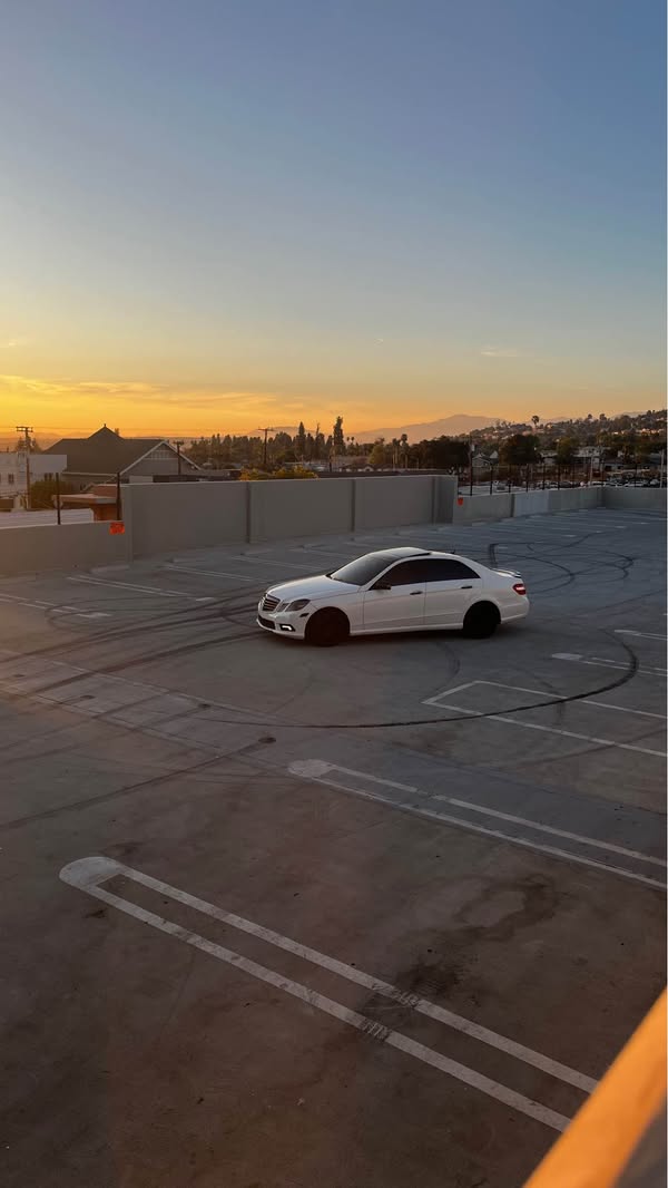 2010 Mercedes-Benz E-Class - E 550 Sedan 4D