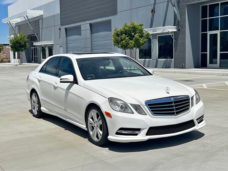 2013 Mercedes-Benz E-Class - E 350 Sedan 4D