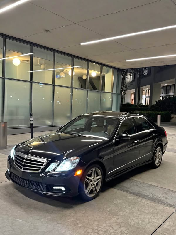 2010 Mercedes-Benz E-Class - E 550 Sedan 4D
