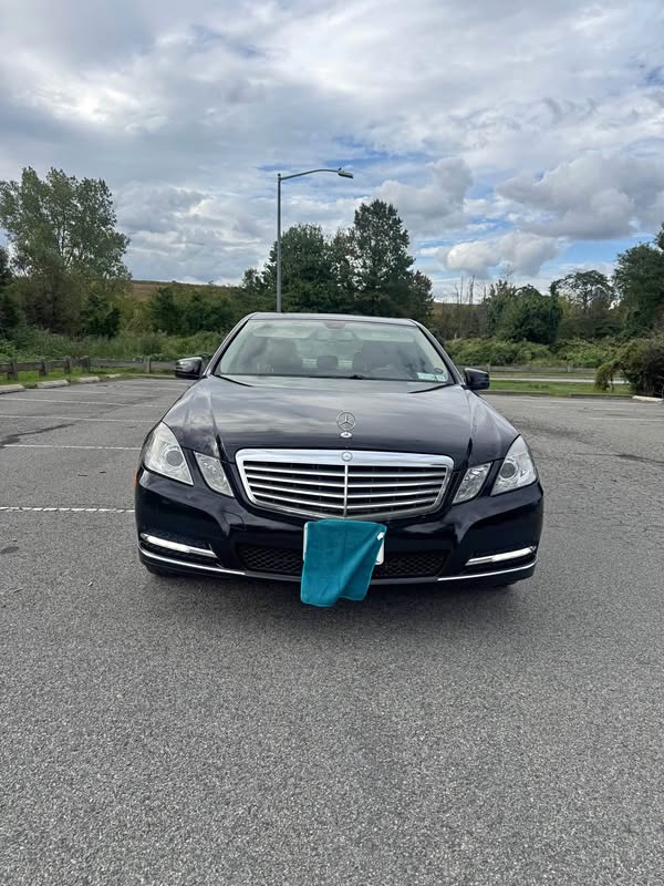 2013 Mercedes-Benz E-Class - E 350 4MATIC Sedan 4D