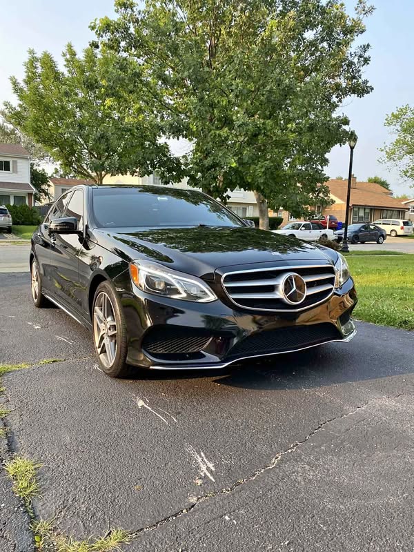 2016 Mercedes-Benz E-Class - E 400 4MATIC Sedan 4D