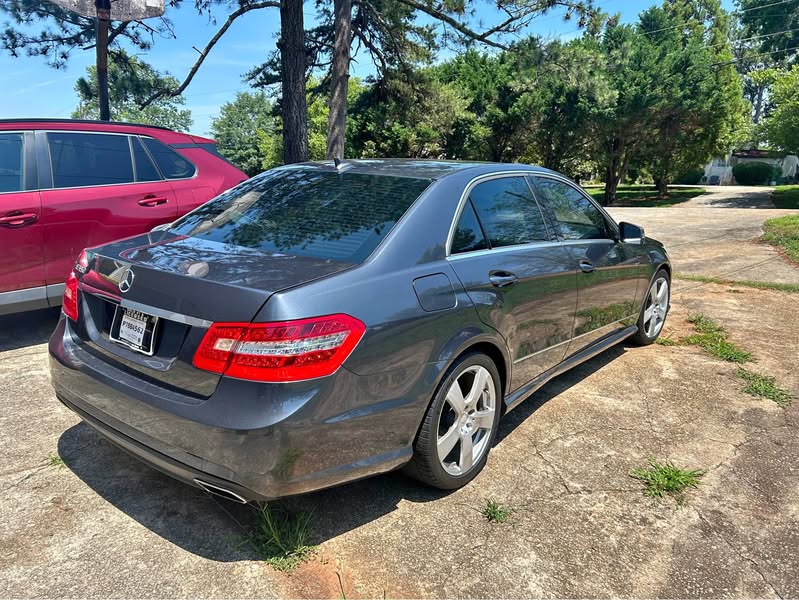 2010 Mercedes-Benz E-Class - E 350 Sedan 4D