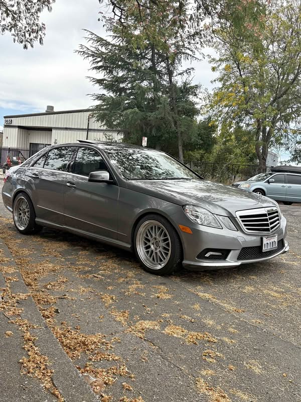 2011 Mercedes-Benz E-Class - E 350 Sedan 4D