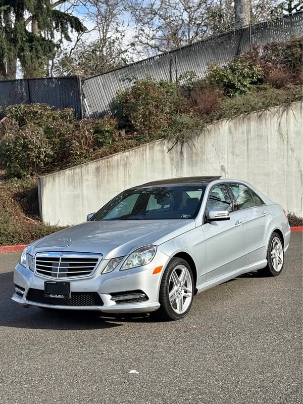2013 Mercedes-Benz E-Class - E 350 4MATIC Sedan 4D