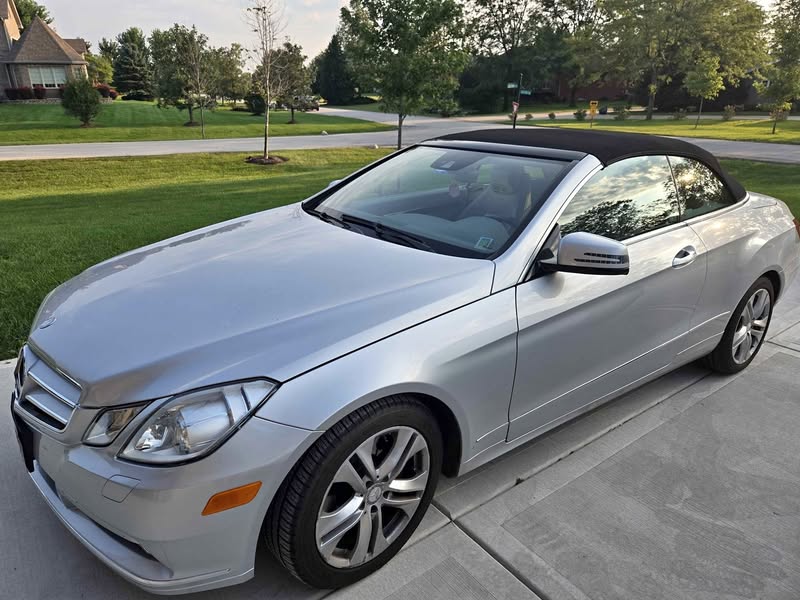 2011 Mercedes-Benz E-Class - E 350 Cabriolet 2D