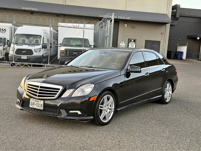 2010 Mercedes-Benz E-Class - E 350 4MATIC Sedan 4D