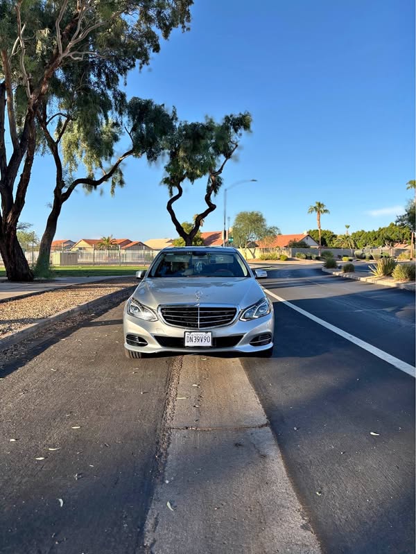 2014 Mercedes-Benz E-Class - E350 LUXURY PACKAGE