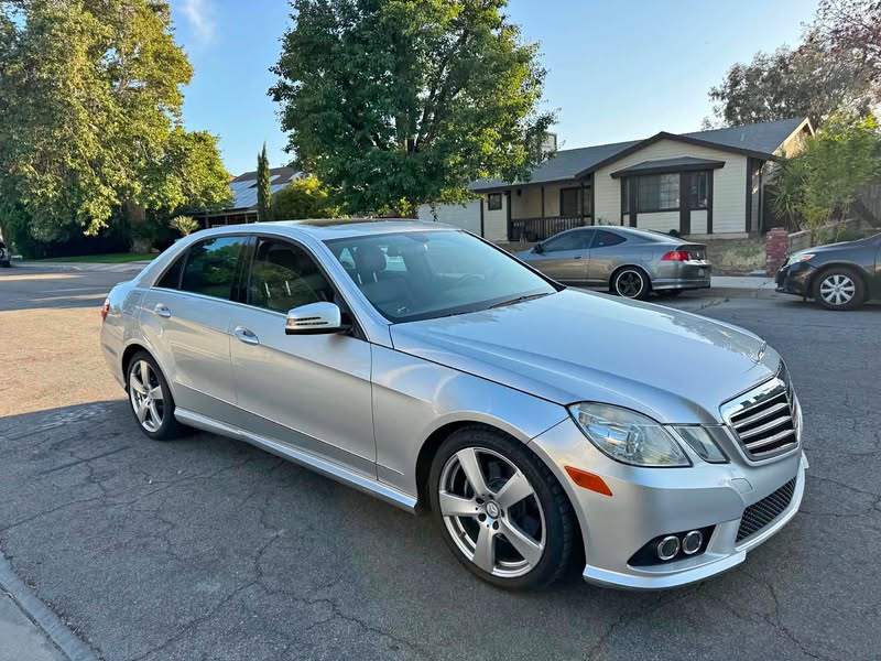 2010 Mercedes-Benz E-Class - E 350 Sedan 4D