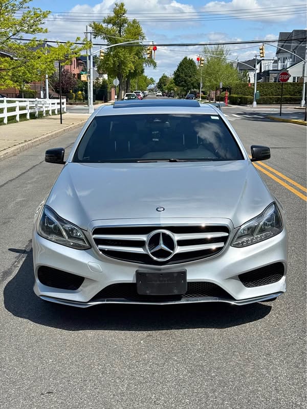 2016 Mercedes-Benz E-Class - E 350 4MATIC Sedan 4D