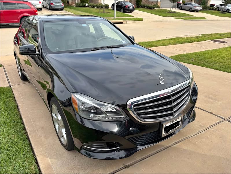 2014 Mercedes-Benz E-Class - E 350 4MATIC Sedan 4D