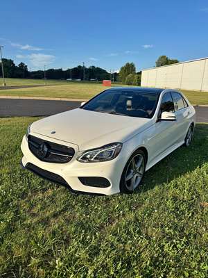 2014 Mercedes-Benz E-Class - E 550 4MATIC Sedan 4D