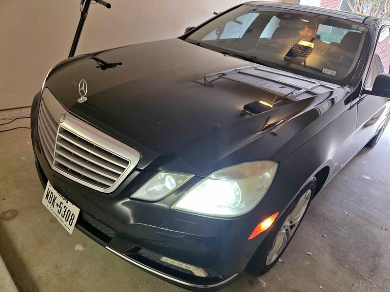 2010 Mercedes-Benz E-Class - E 350 4MATIC Sedan 4D