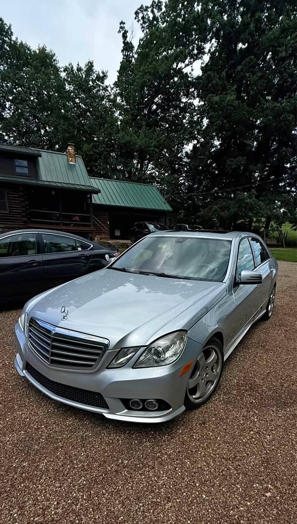 2013 Mercedes-Benz E-Class - E 350 4MATIC Sedan 4D