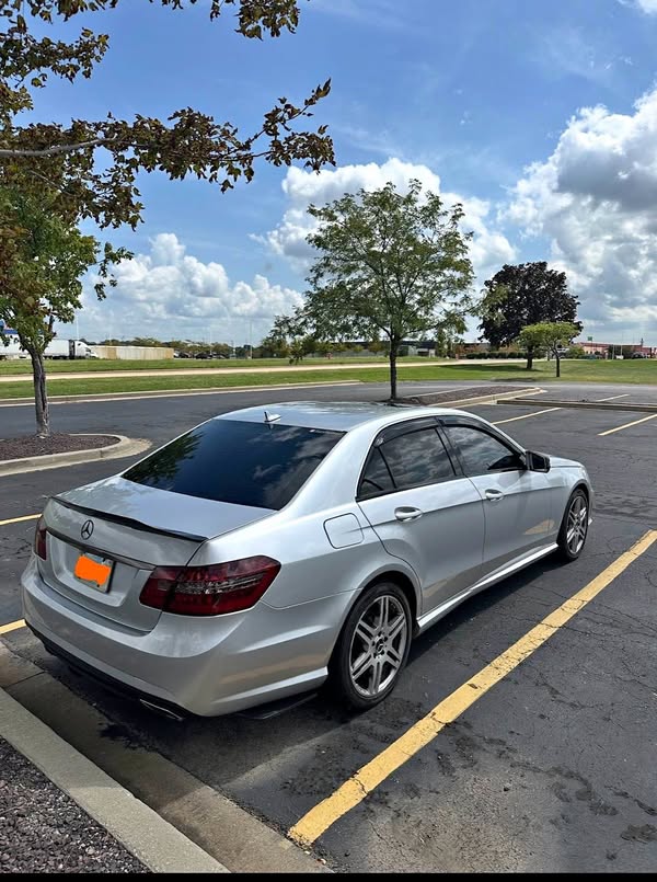 2010 Mercedes-Benz E-Class - E 350 Sedan 4D