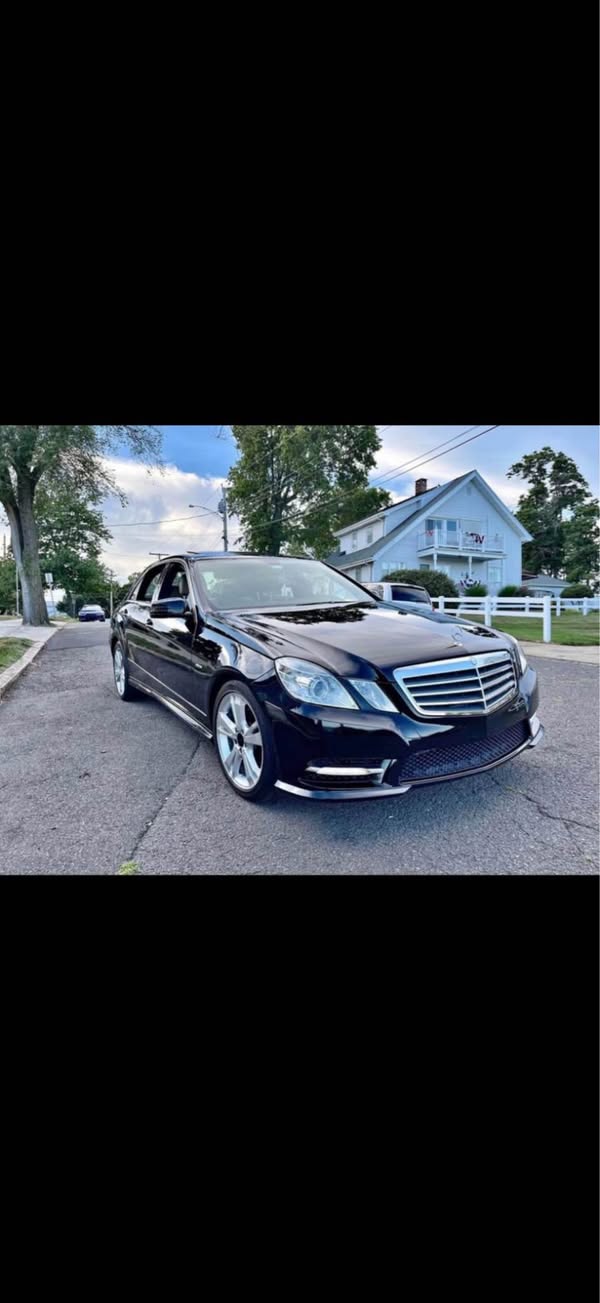 2012 Mercedes-Benz E-Class - E 350 4MATIC Sedan 4D