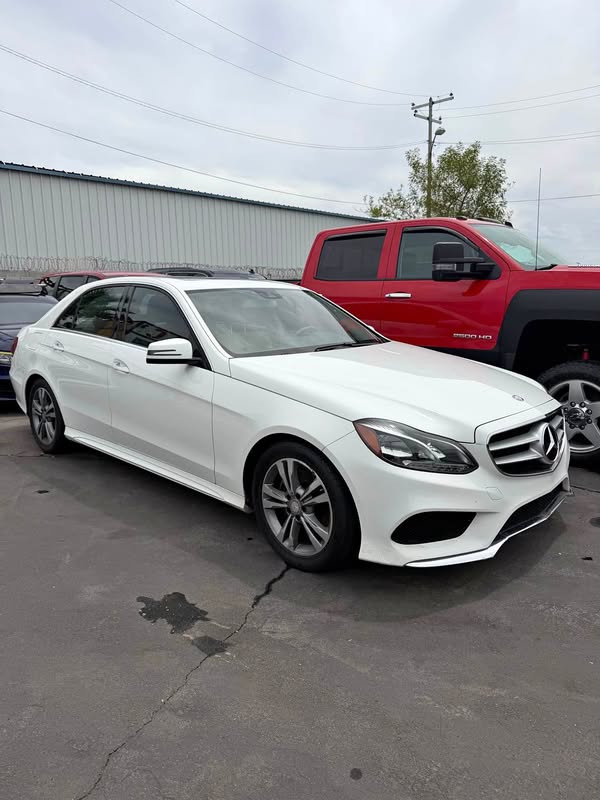 2015 Mercedes-Benz E-Class - E 250 BlueTEC Sedan 4D