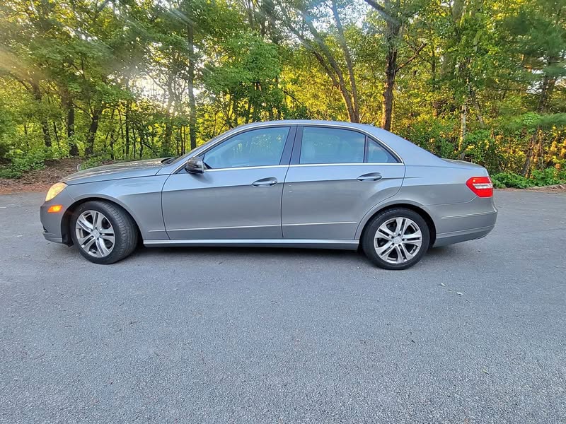2010 Mercedes-Benz E-Class - E 350 Sedan 4D