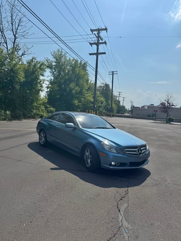2011 Mercedes-Benz E-Class - E 350 4MATIC Coupe 2D