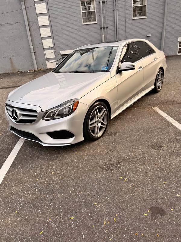 2015 Mercedes-Benz E-Class - E 350 4MATIC Sedan 4D