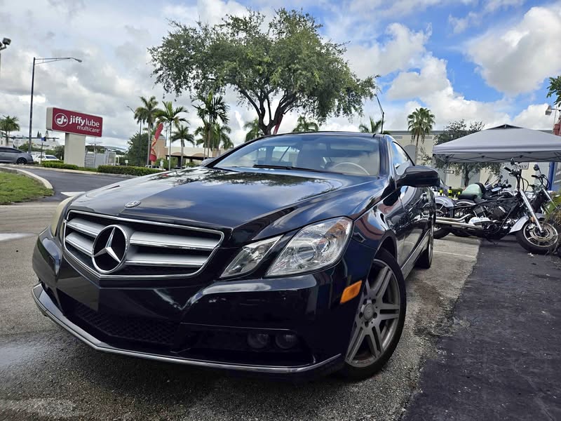 2010 Mercedes-Benz E-Class - E 350 4MATIC Coupe 2D