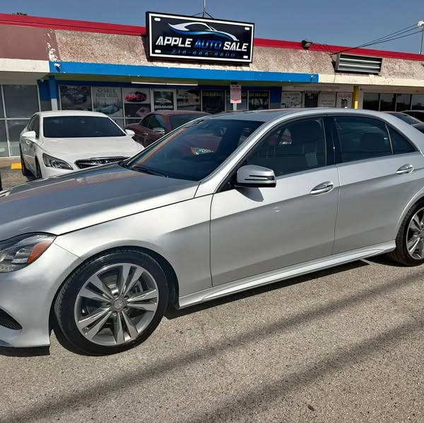 2016 Mercedes-Benz E-Class