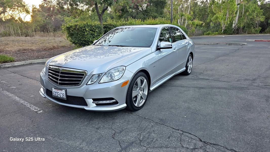 2012 Mercedes-Benz E-Class - E 350 BlueTEC Sedan 4D