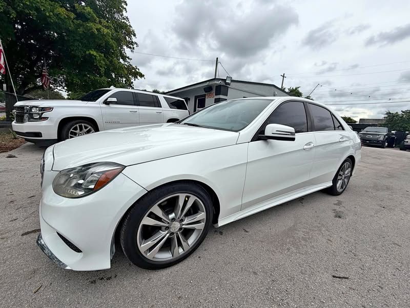 2016 Mercedes-Benz E-Class - E 350 4MATIC Sedan 4D