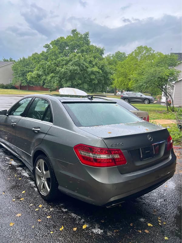 2011 Mercedes-Benz E-Class - E 350 4MATIC Sedan 4D