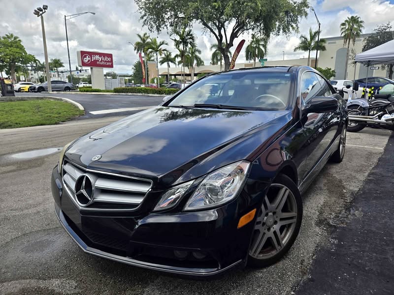 2010 Mercedes-Benz E-Class