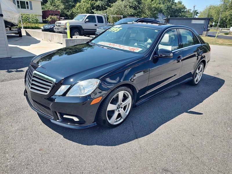 2011 Mercedes-Benz E-Class - E 350 4MATIC Sedan 4D