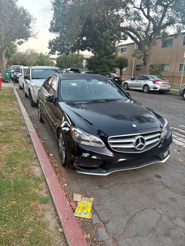 2016 Mercedes-Benz E-Class - E 350 4MATIC Sedan 4D