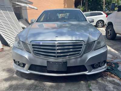 2010 Mercedes-Benz E-Class - E 350 4MATIC Sedan 4D