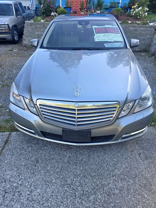 2011 Mercedes-Benz E-Class - E 350 Sedan 4D