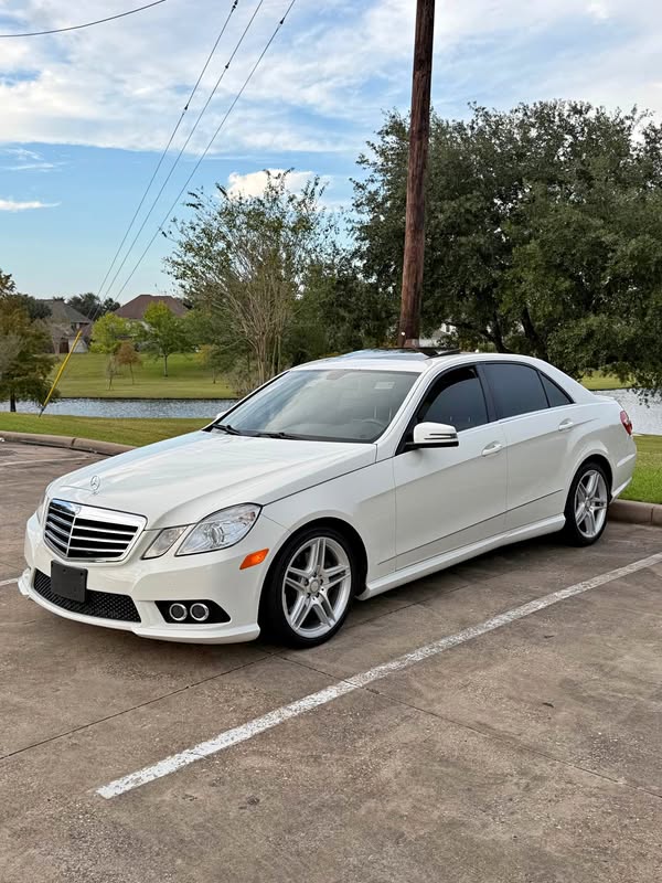 2010 Mercedes-Benz E-Class - E 350 Sedan 4D