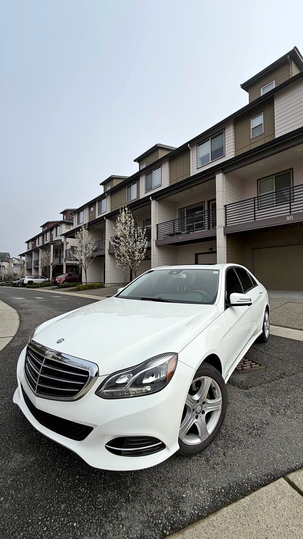 2014 Mercedes-Benz E-Class - E 350 Sedan 4D