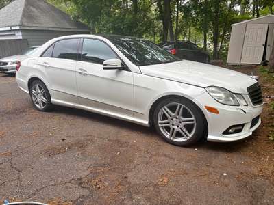 2010 Mercedes-Benz E-Class - E 350 4MATIC Sedan 4D