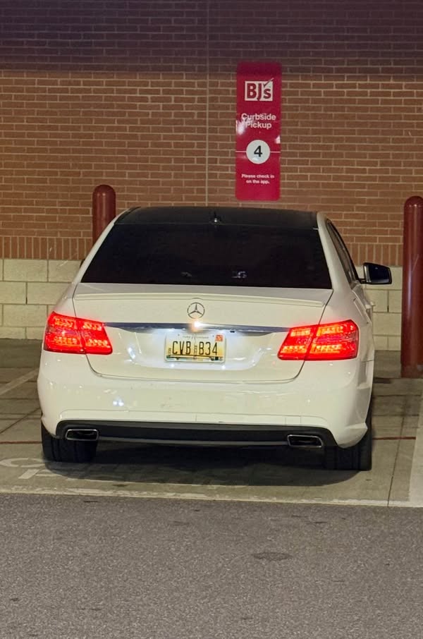 2013 Mercedes-Benz E-Class - E 350 Sedan 4D