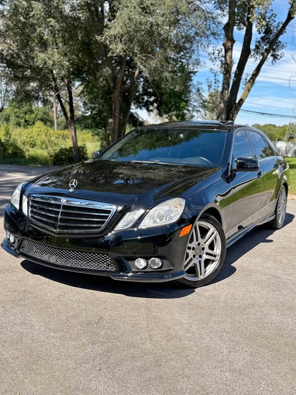 2010 Mercedes-Benz E-Class - E 350 4MATIC Sedan 4D
