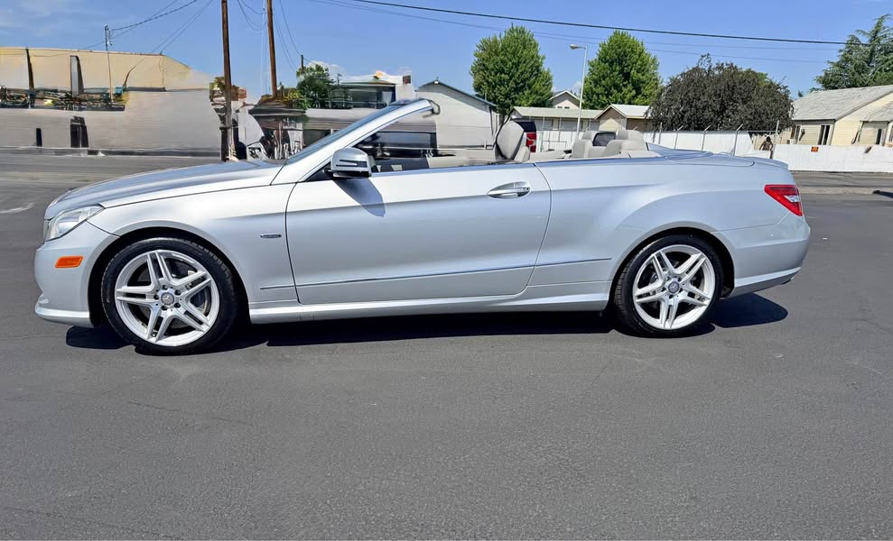 2012 Mercedes-Benz E-Class - E 550 Convertible 2D