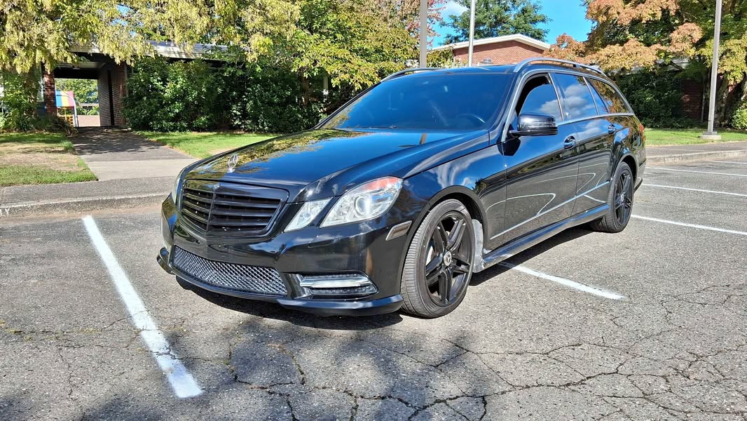 2013 Mercedes-Benz E-Class - E 350 4MATIC Wagon 4D