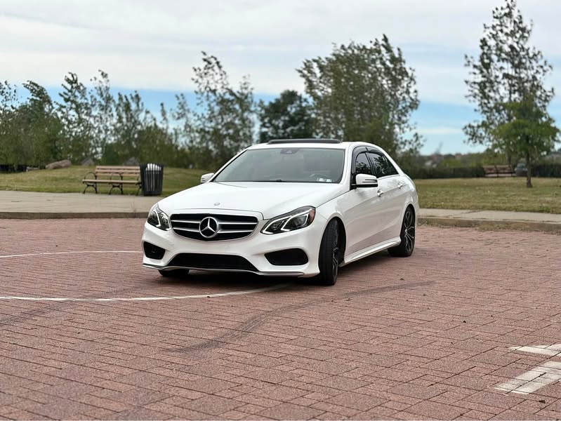 2014 Mercedes-Benz E-Class - E 350 4MATIC Sedan 4D