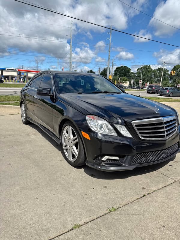 2011 Mercedes-Benz E-Class - AMG package