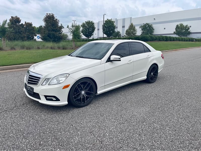 2011 Mercedes-Benz E-Class - E 350 Sedan 4D