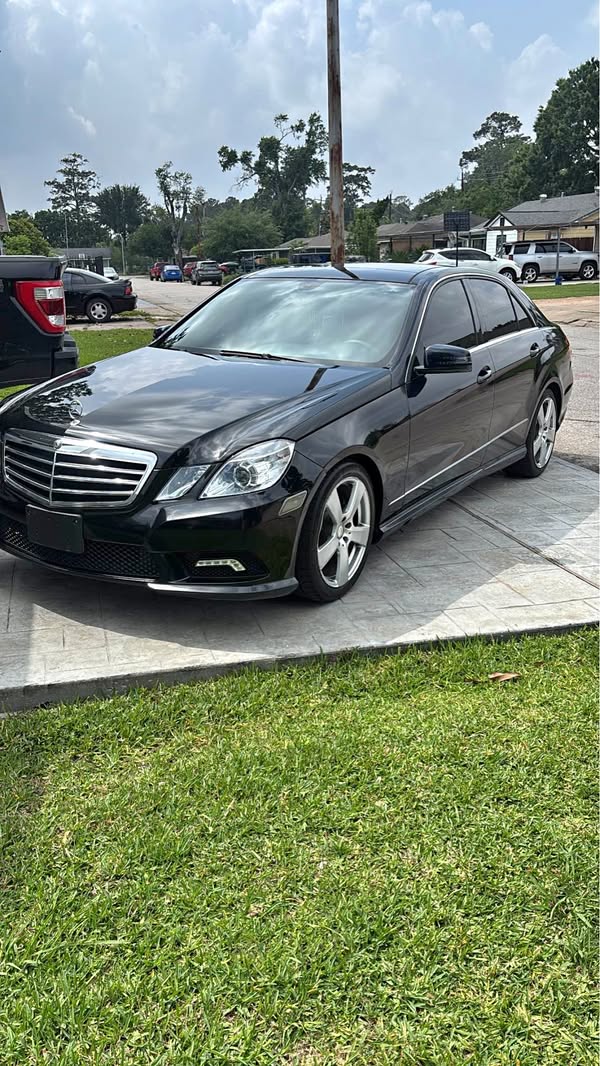 2010 Mercedes-Benz E-Class - E 350 Sedan 4D