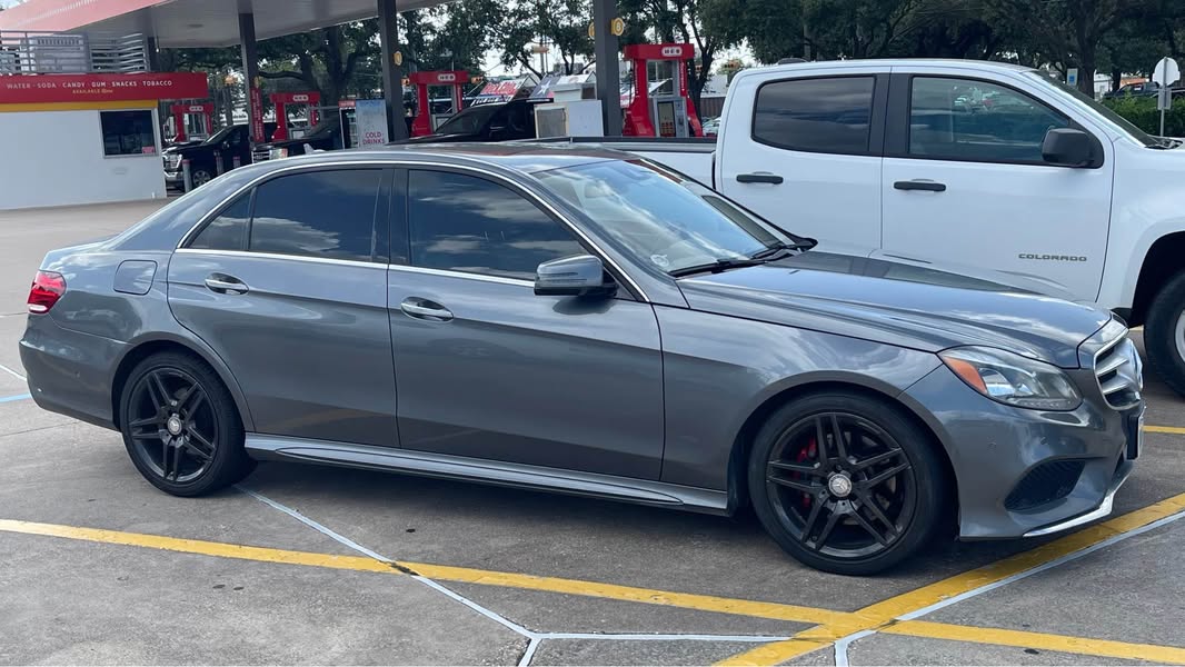 2016 Mercedes-Benz E-Class - E 350 Sedan 4D